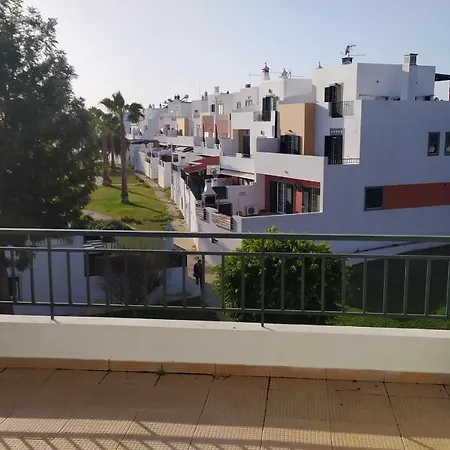 Bella Ciao Pensjonat Quelfes